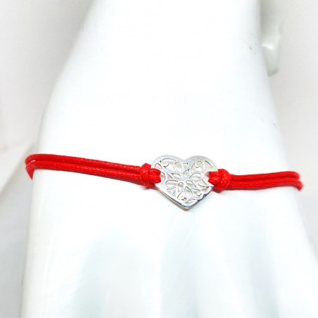 Sidabrinė apyrankė su siūlu