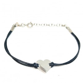 Sidabrinė apyrankė su siūlu