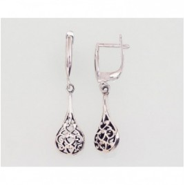 Sidabriniai auskarai ant cilindrinės spynos0