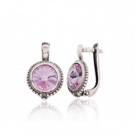 Sidabriniai auskarai ant cilindrinės spynos0