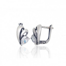 Sidabriniai auskarai ant cilindrinės spynos0