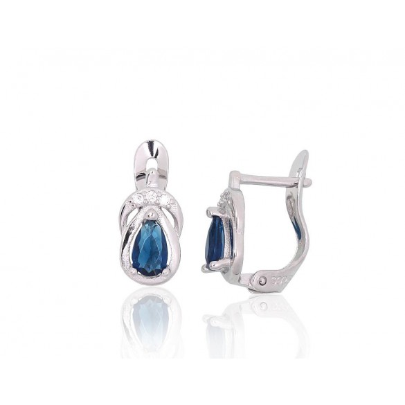 Sidabriniai auskarai ant cilindrinės spynos0