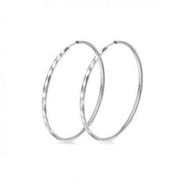 Sidabriniai auskarai rinkės