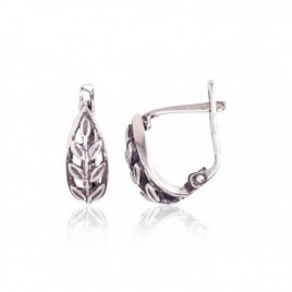 Sidabriniai auskarai ant cilindrinės spynos0