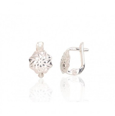 Sidabriniai auskarai ant cilindrinės spynos0