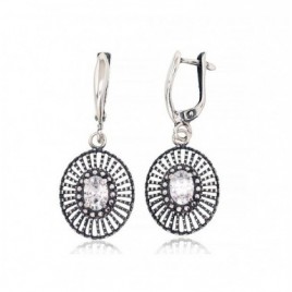 Sidabriniai auskarai ant cilindrinės spynos0