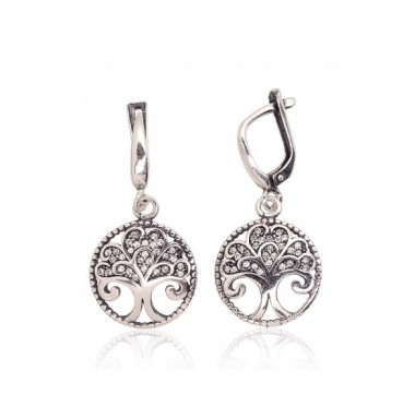 Sidabriniai auskarai ant cilindrinės spynos0