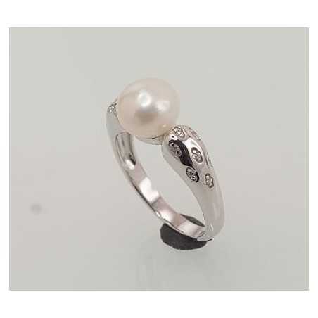 Sidabrinis žiedas-Žiedai