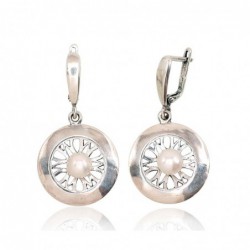 Sidabriniai auskarai ant cilindrinės spynos0