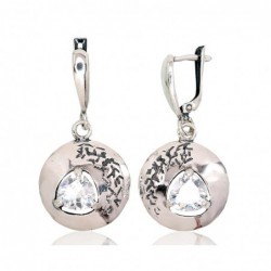 Sidabriniai auskarai ant cilindrinės spynos0